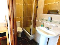 Ensuite bedroom within Victoria Albert